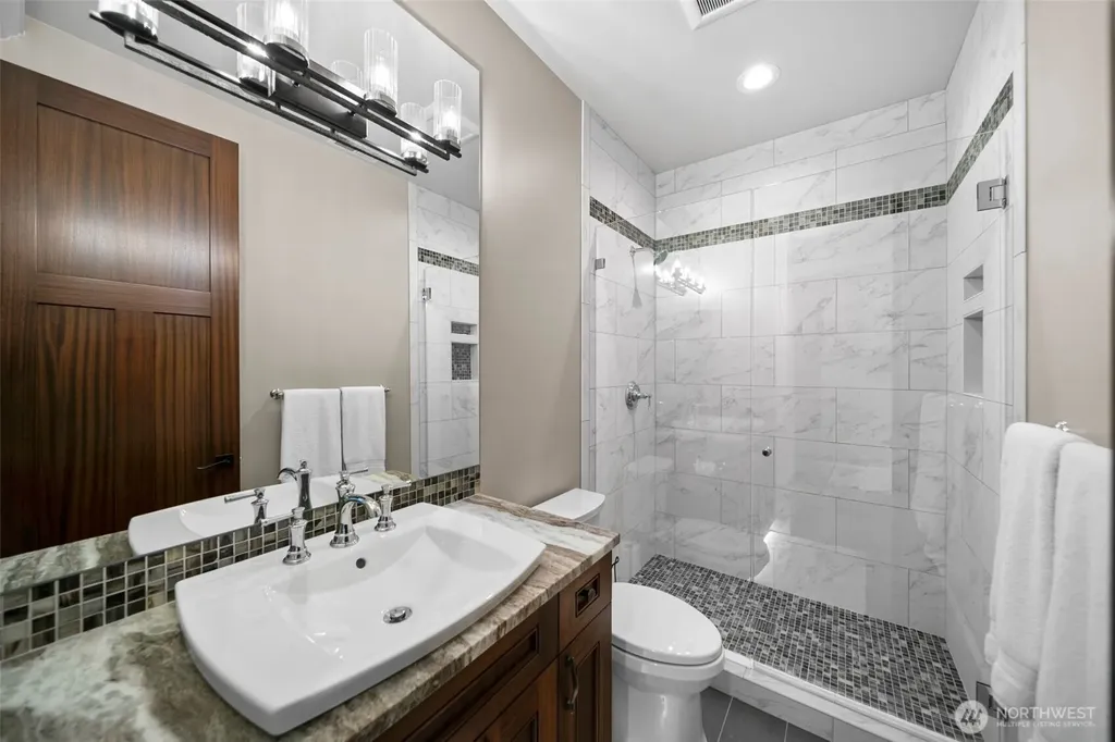 58 Key Bay Lane Chelan WA 98816