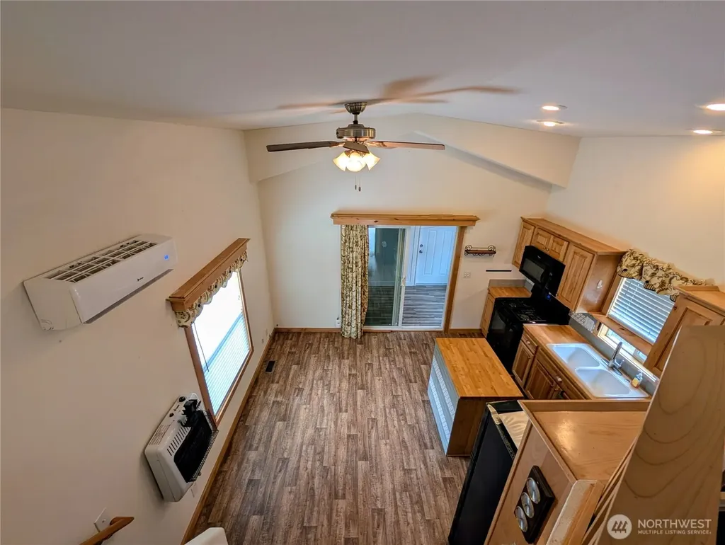 16 Copalis Rv Lane Copalis Beach WA 98535
