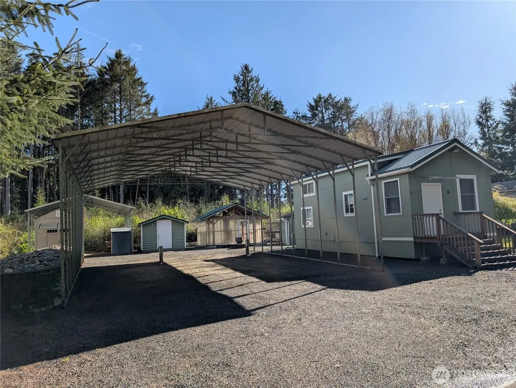 16 Copalis Rv Lane Copalis Beach WA 98535