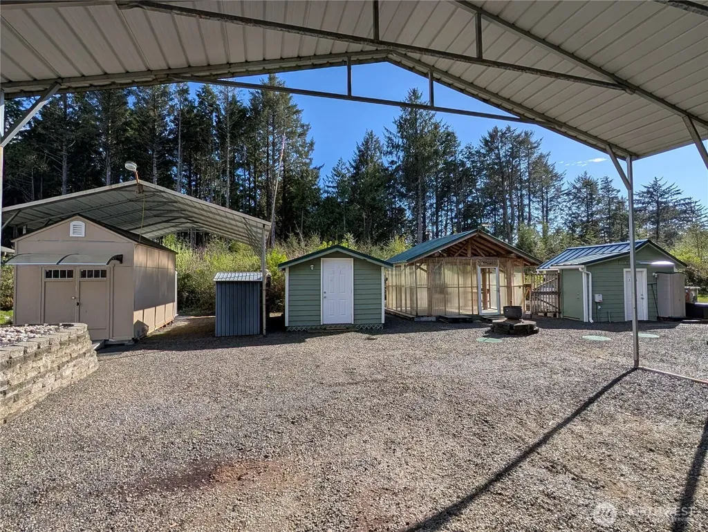16 Copalis Rv Lane Copalis Beach WA 98535
