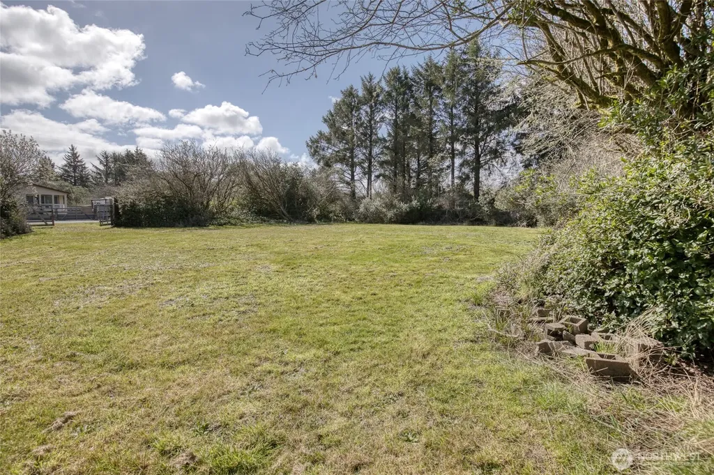 130 Jib Street NW Ocean Shores WA 98569