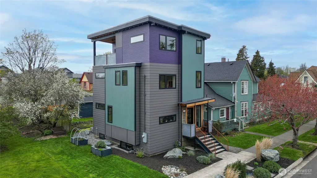 1311 Bancroft Street Bellingham WA 98225