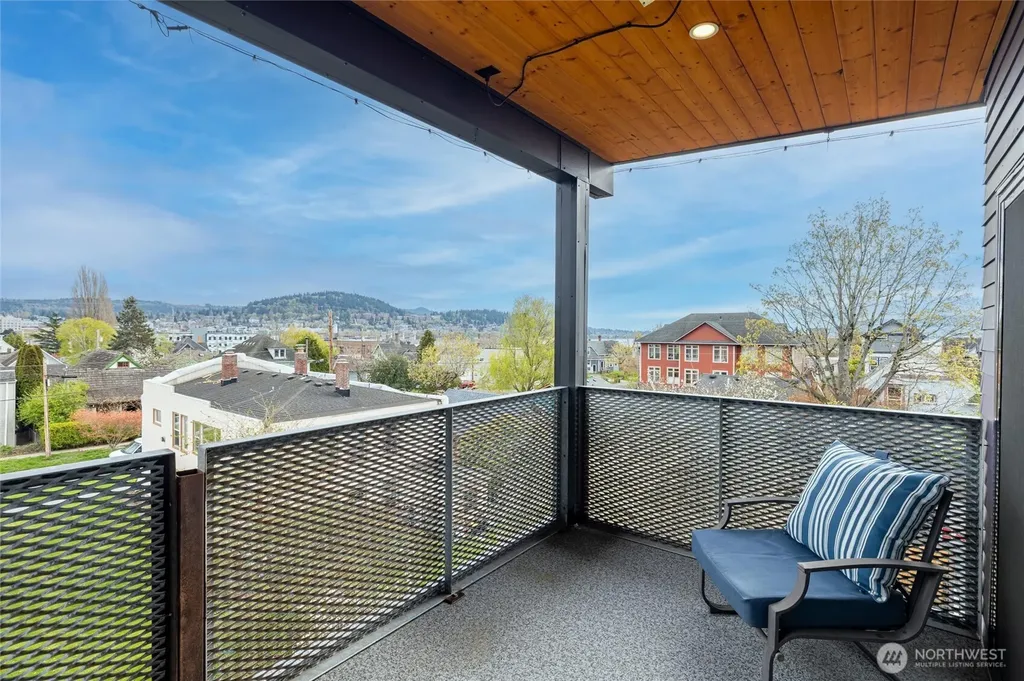 1311 Bancroft Street Bellingham WA 98225