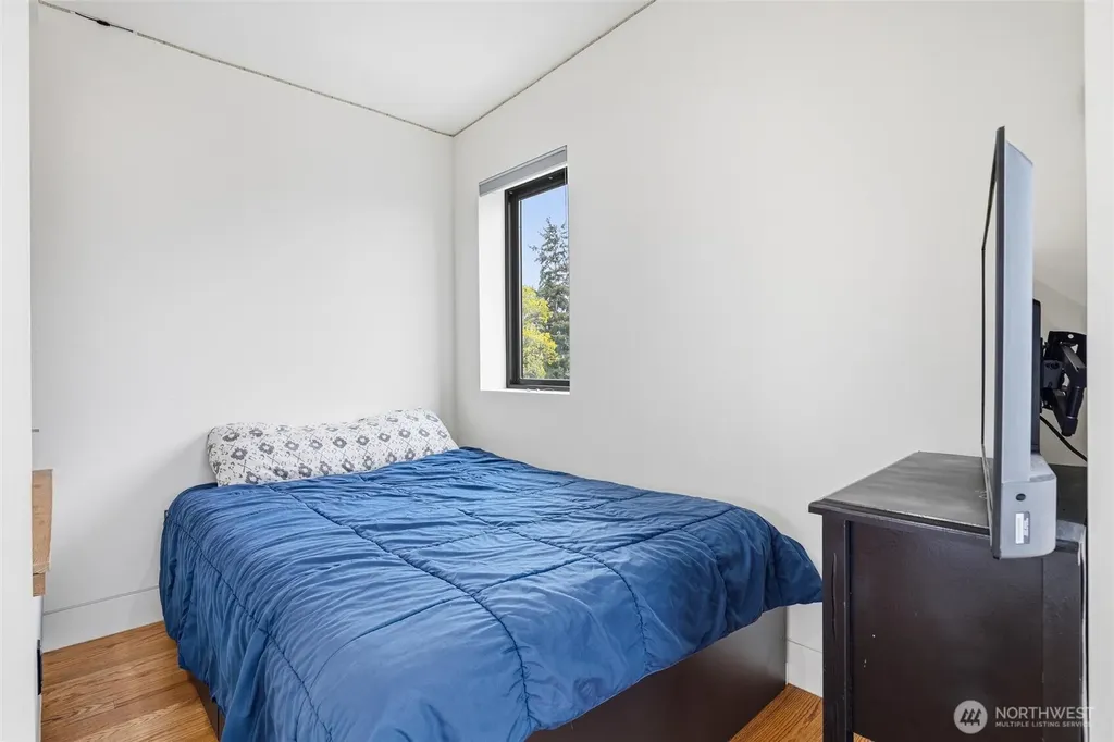 1311 Bancroft Street Bellingham WA 98225