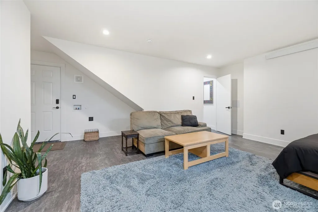 1311 Bancroft Street Bellingham WA 98225