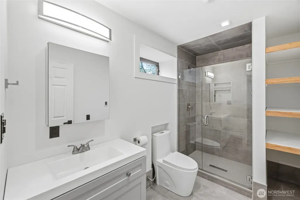 1311 Bancroft Street Bellingham WA 98225