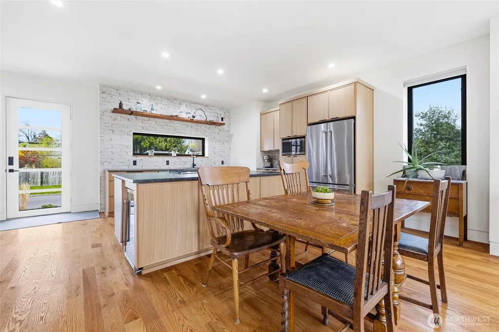 1311 Bancroft Street Bellingham WA 98225