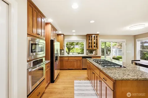 2401 Lyons Avenue NE Renton WA 98059