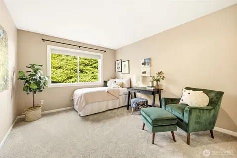 2401 Lyons Avenue NE Renton WA 98059