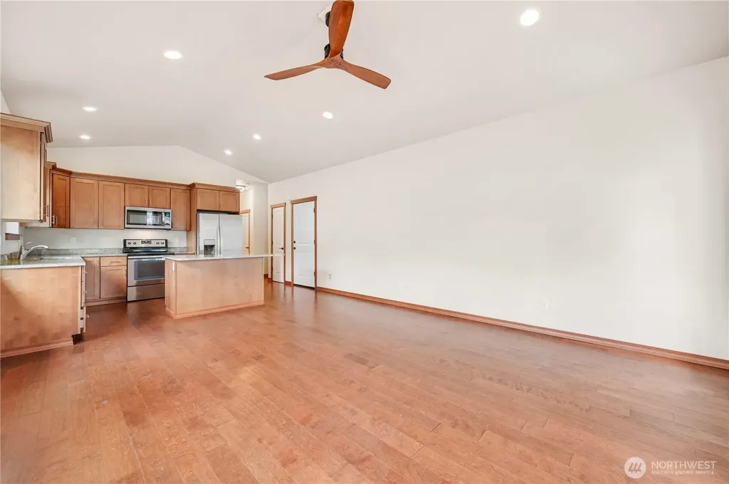 2233 E Rosecrans Court Port Townsend WA 98368