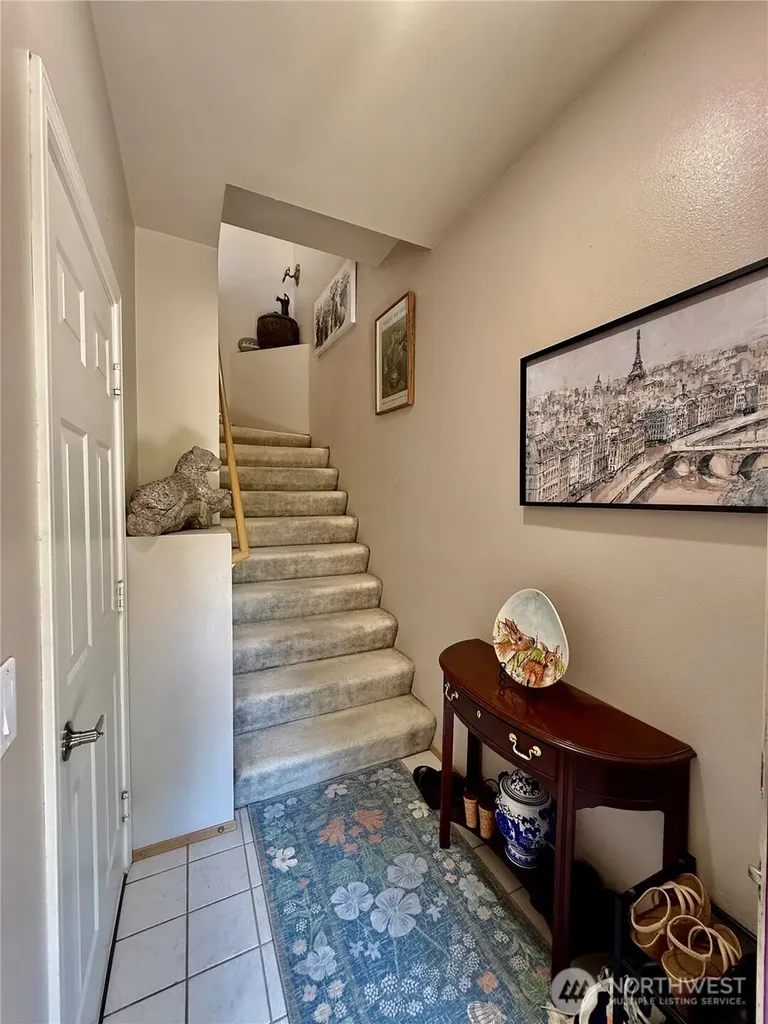 5804 S 234th Place Kent WA 98032