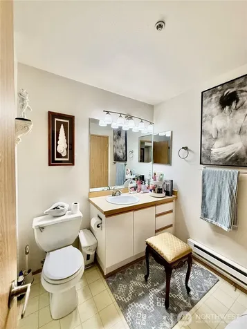5804 S 234th Place Kent WA 98032