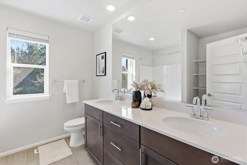 4211 208th Place SE Bothell WA 98021