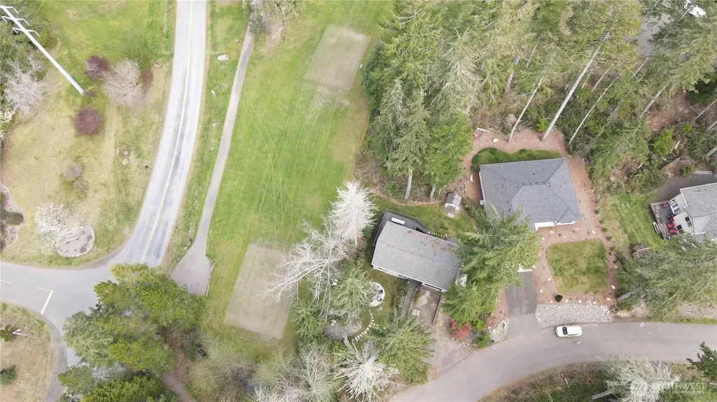 160 E Country Club Drive N Union WA 98592