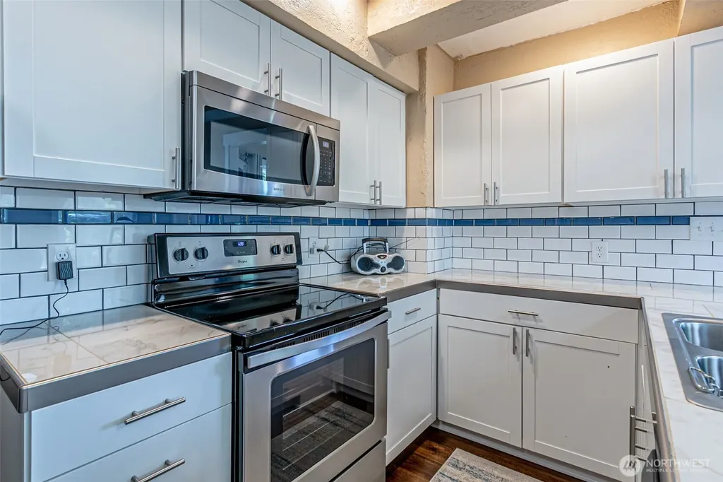 913 E Mckinley Road Tacoma WA 98404