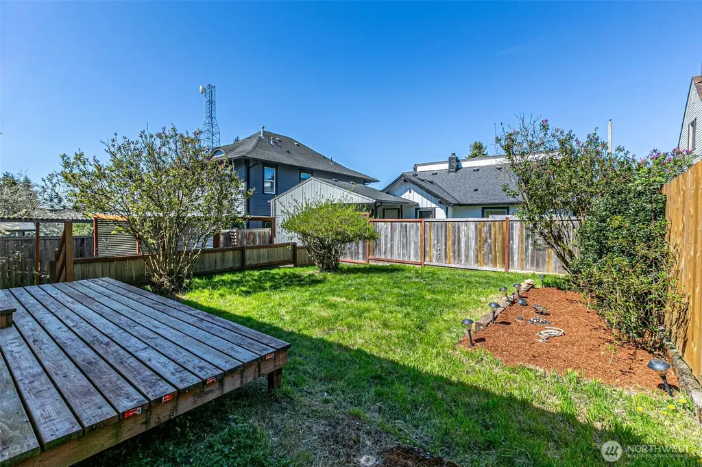 913 E Mckinley Road Tacoma WA 98404