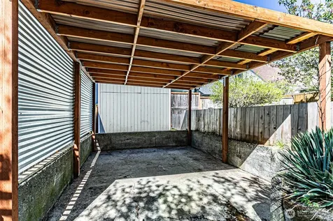 913 E Mckinley Road Tacoma WA 98404