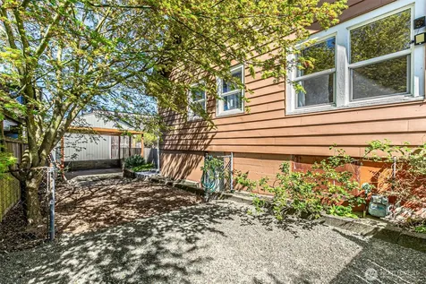 913 E Mckinley Road Tacoma WA 98404