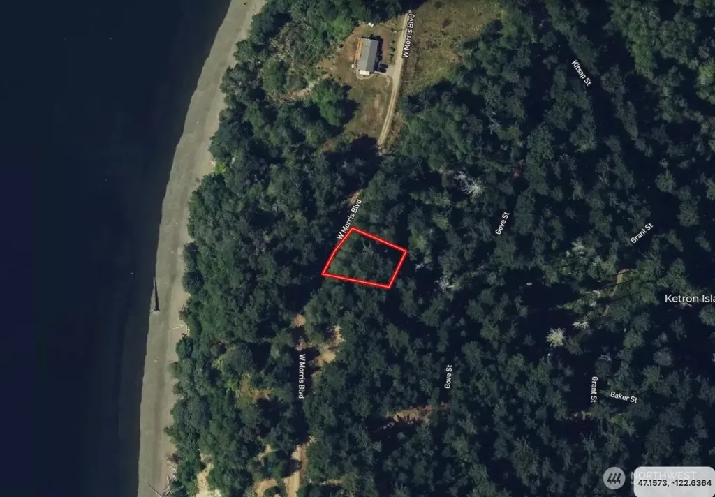 10909 W Morris Boulevard Steilacoom WA 98388