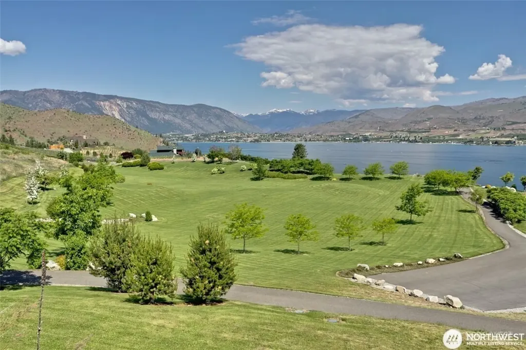 149 Mirabella Drive Chelan WA 98816