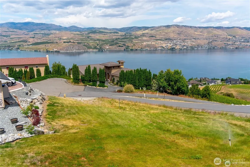 149 Mirabella Drive Chelan WA 98816