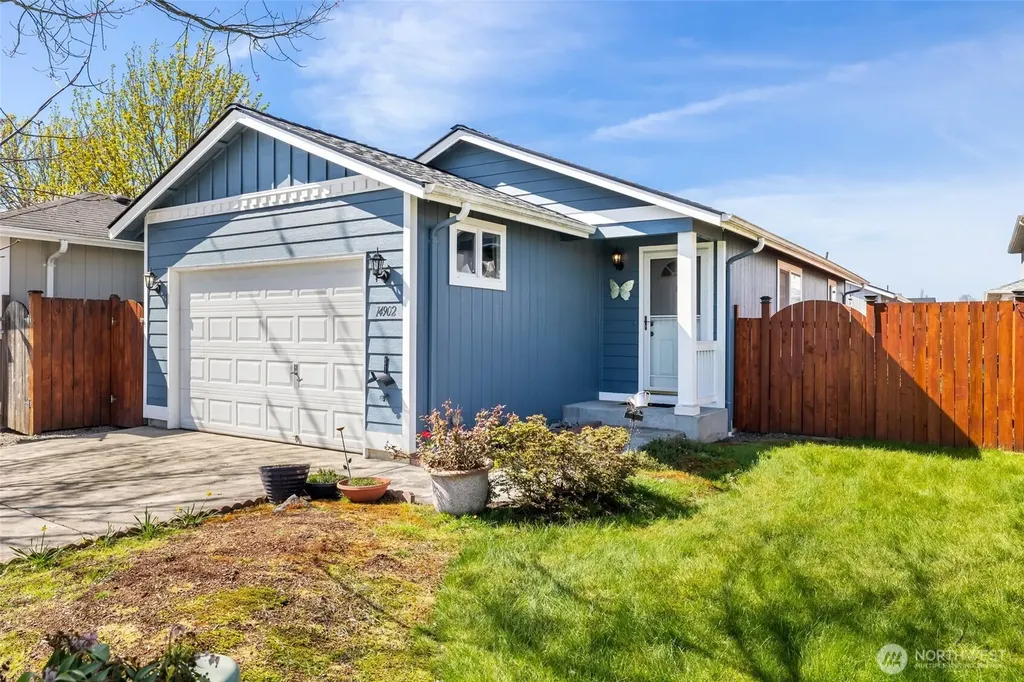 14902 44th Drive NE Marysville WA 98271