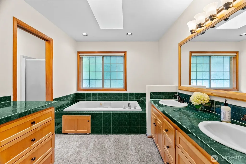 2222 107th Lane SE Olympia WA 98501