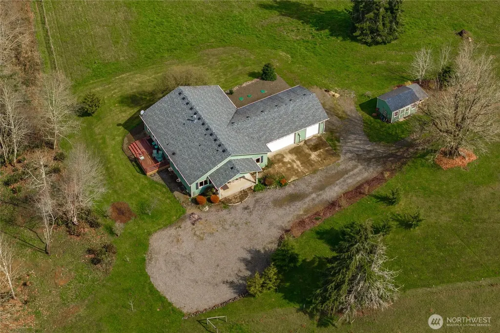 10404 210th Lane SW Rochester WA 98579