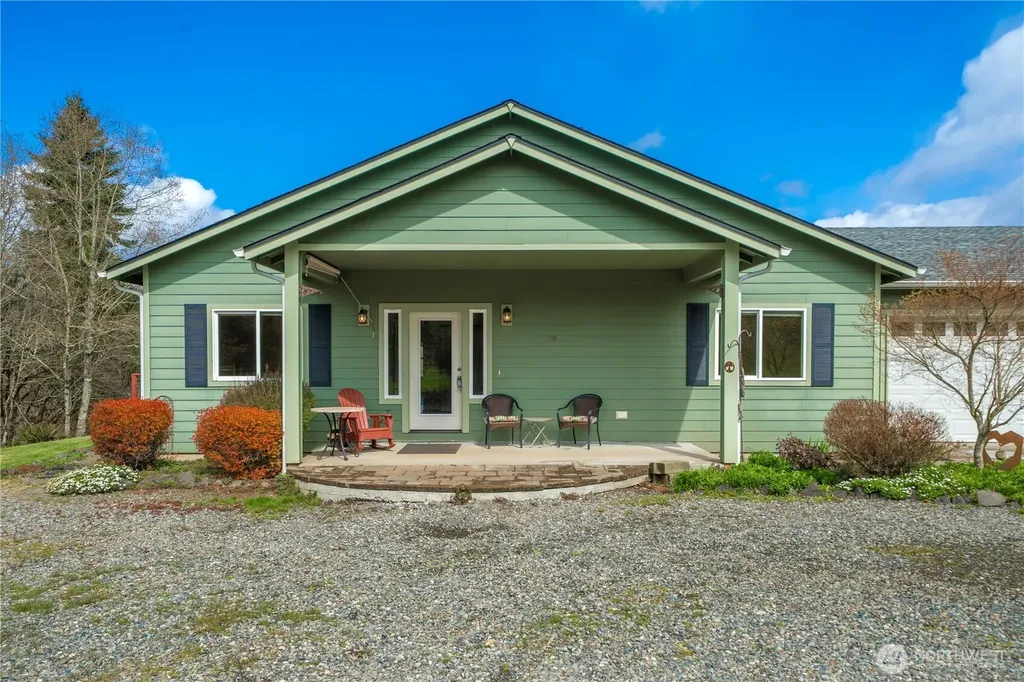 10404 210th Lane SW Rochester WA 98579