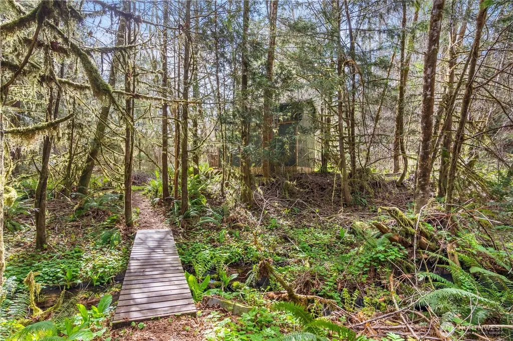 11846 Deer Trail Lane SW Olympia WA 98512
