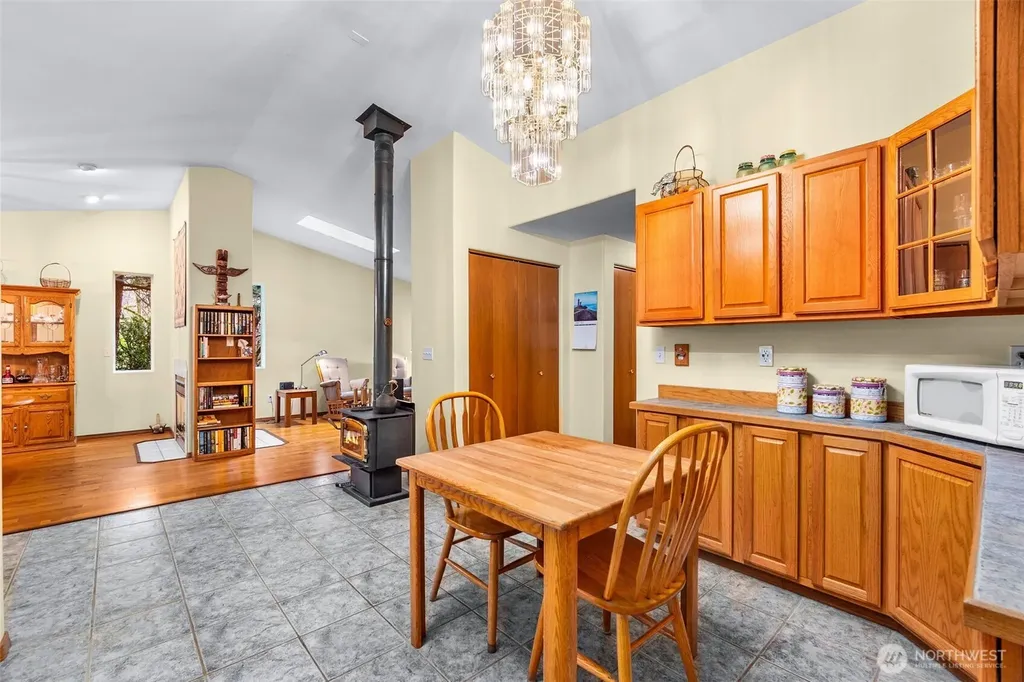 11846 Deer Trail Lane SW Olympia WA 98512
