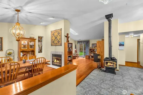 11846 Deer Trail Lane SW Olympia WA 98512