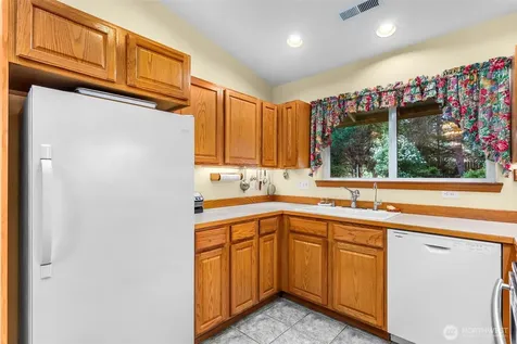 11846 Deer Trail Lane SW Olympia WA 98512