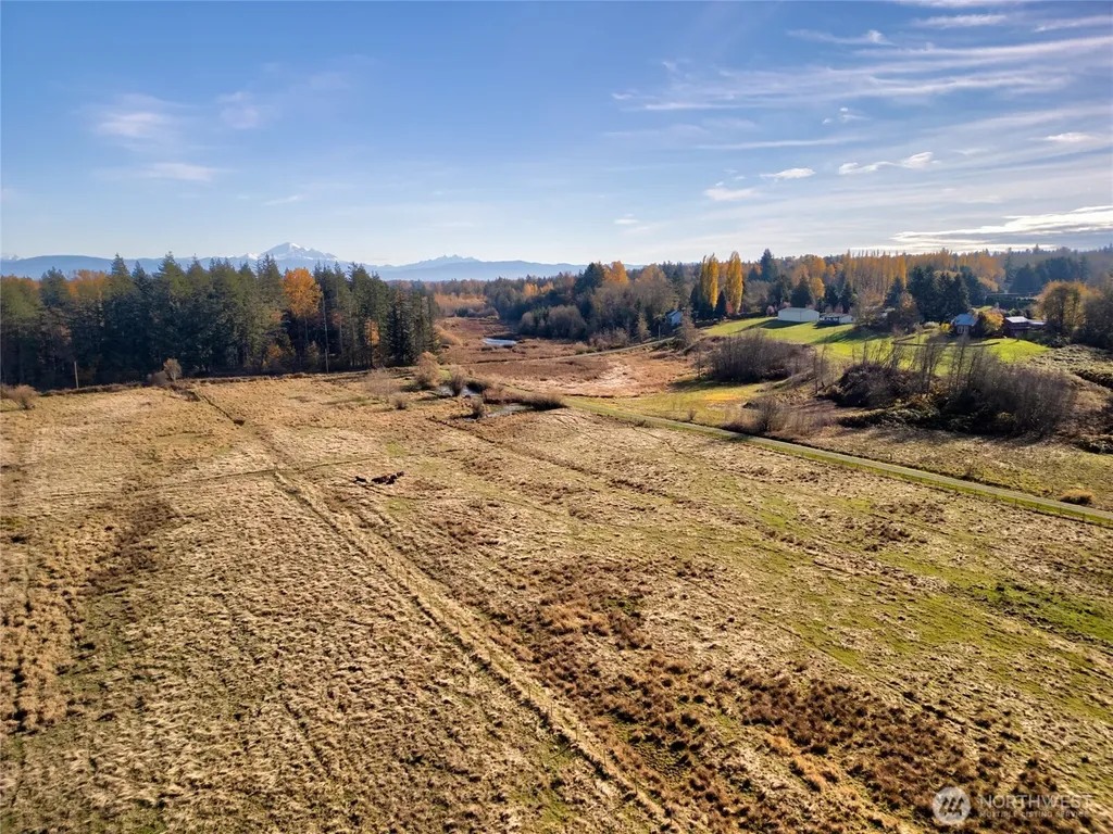 7475 Valley View Road Ferndale WA 98248