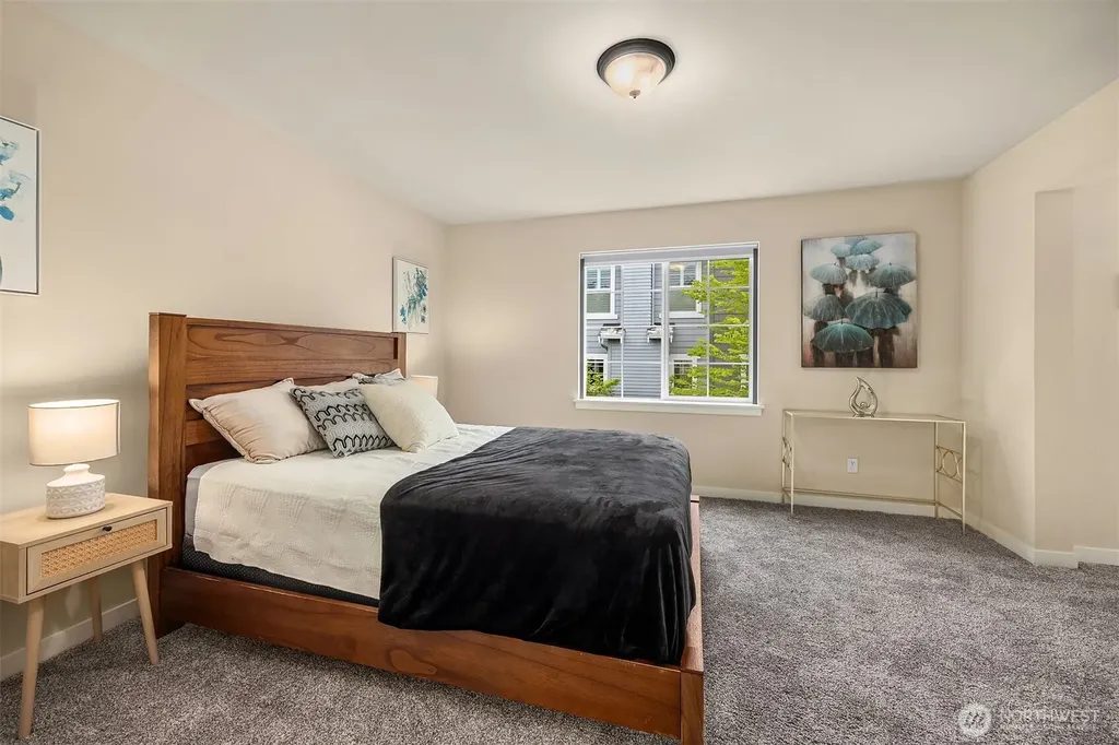 315 4th Avenue S Kirkland WA 98033