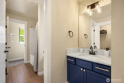 315 4th Avenue S Kirkland WA 98033
