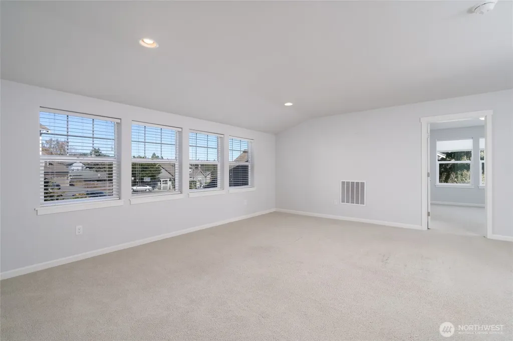 3817 Deskin Court Anacortes WA 98221