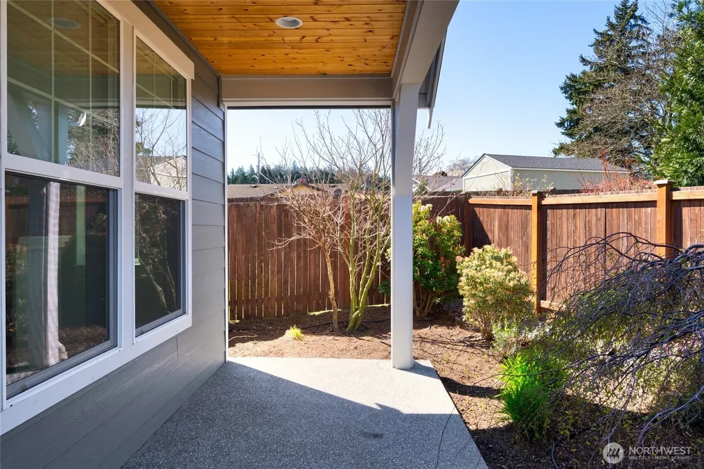 3817 Deskin Court Anacortes WA 98221