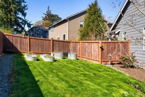 3817 Deskin Court Anacortes WA 98221