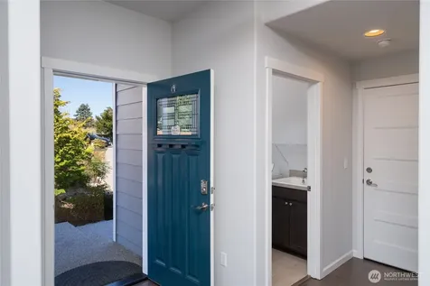3817 Deskin Court Anacortes WA 98221