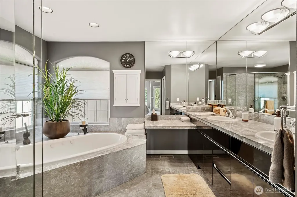 109 211th Place NE Sammamish WA 98074