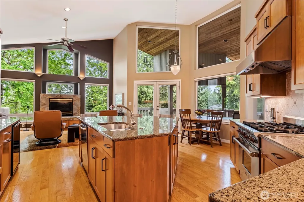 109 211th Place NE Sammamish WA 98074