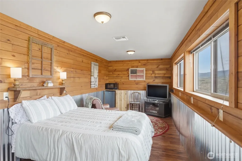 240 Little Butte Ranch Road Chelan WA 98816