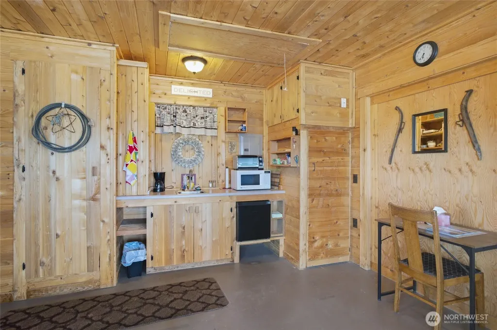 240 Little Butte Ranch Road Chelan WA 98816