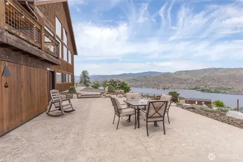 240 Little Butte Ranch Road Chelan WA 98816