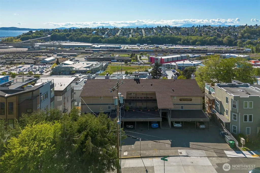 1965 12th Avenue W Seattle WA 98119