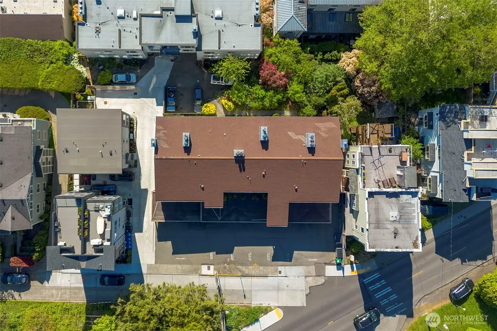 1965 12th Avenue W Seattle WA 98119