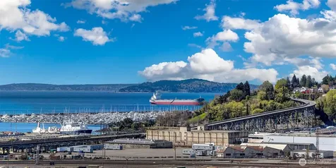 1965 12th Avenue W Seattle WA 98119