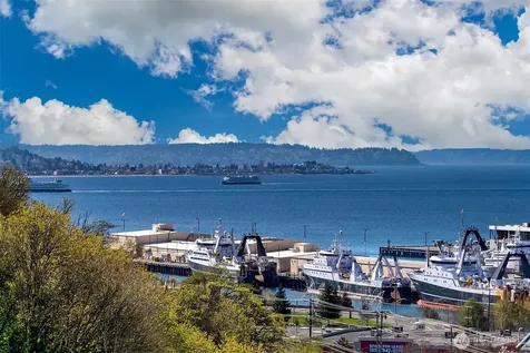 1965 12th Avenue W Seattle WA 98119