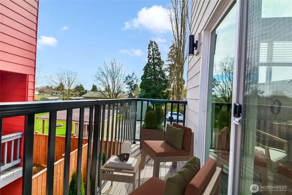 27523 102nd Avenue NW Stanwood WA 98292